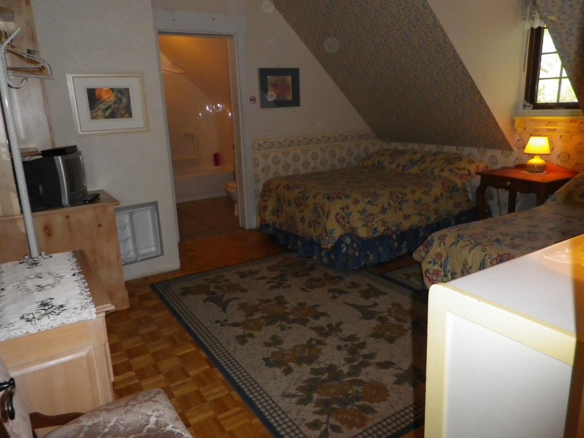 Auberge La Seigneurie Valcartier Saint-Gabriel-De-Valcartier Exteriör bild